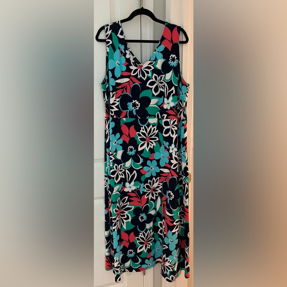 Talbots 2X Jersey Maxi Dress -
Splendid Floral - Picture 5 of 8